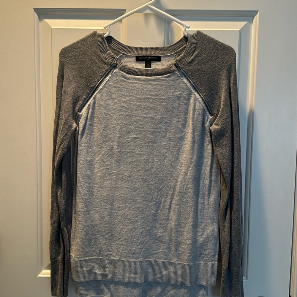 Women’s Small Banana Republic Long sleeve